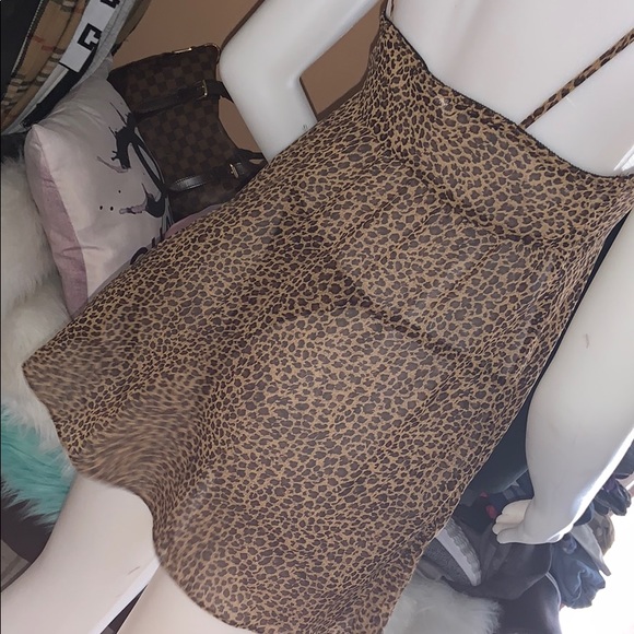 Íntimo amore Babydoll lace cheetah print w panty - Picture 4 of 4